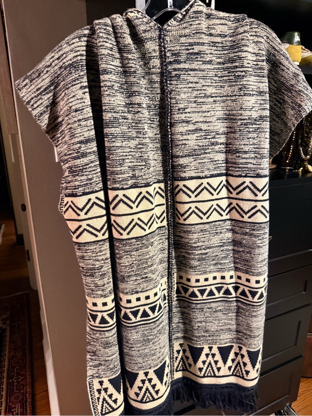 Sweater Subcategory Identification - Picture 3 of 3
